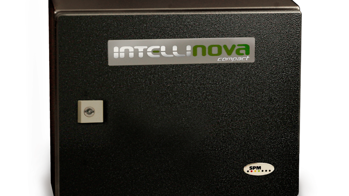 Intellinova Compact system, closed cabinet