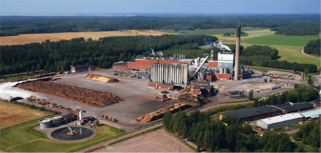 Flygbild över Nordic Paper Bäckhammars bruks fabriksområde