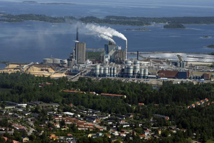 Flygbild över BillerudKorsnäs fabriksområde i Gävle